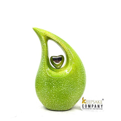 Green Teardrop Cremation Urn with Silver Heart in Medium size (6 Inches/ 15 centimetres) / Urn for Ashes / Memorial Urn / Keepsake for Ash