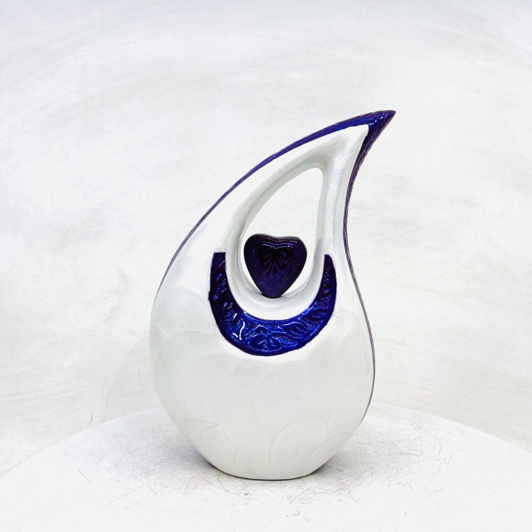 Teardrop metal Cremation Urn in Medium size (6 Inches/ 15 centimeters) height - Memorial Urn - Ash Urn - Urn for Ashes - Urns -