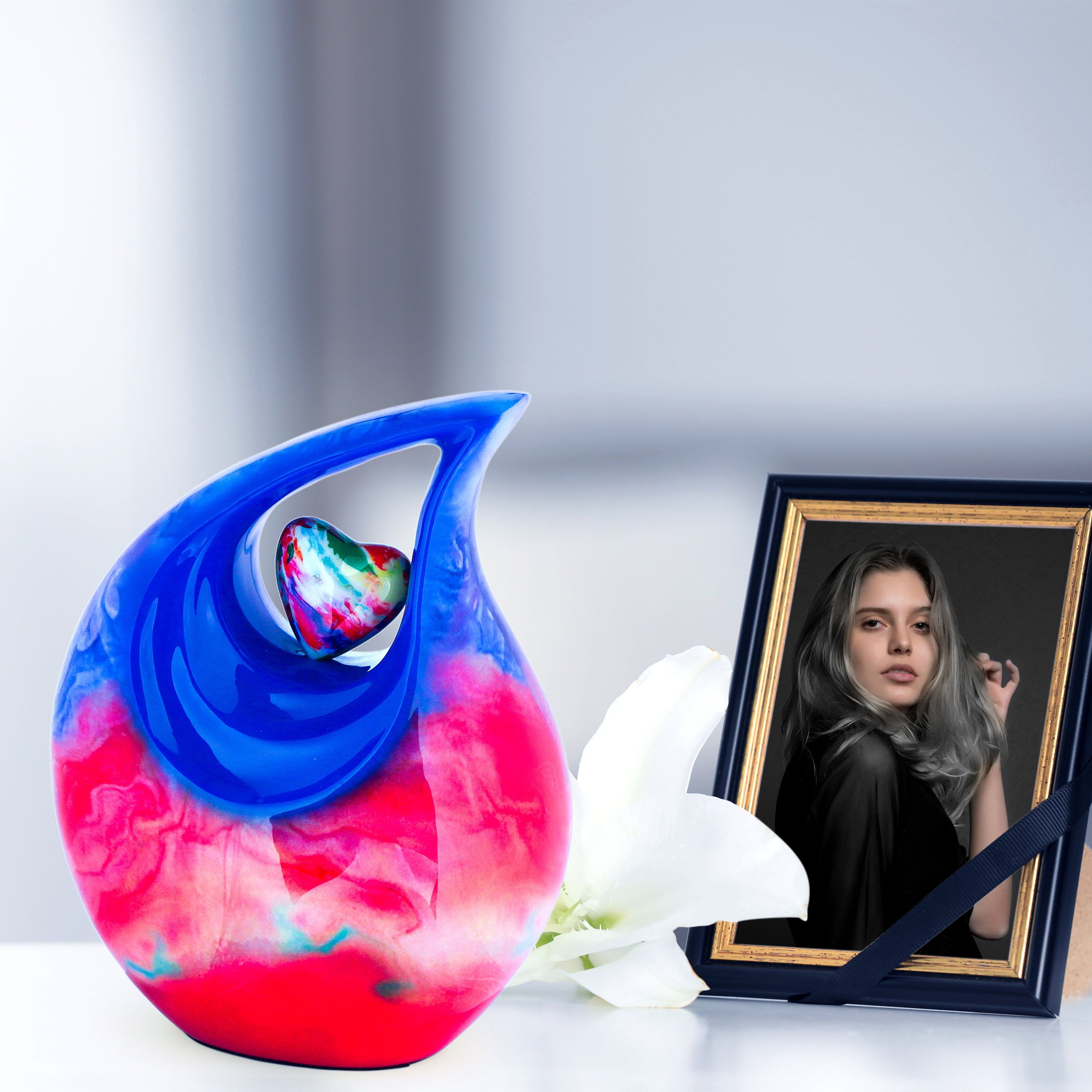Teardrop Urn for Ashes - Multicoloured Keepsake Urn - Cremation Urns for Adult Male & Female - Memorial Urn