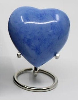 Keepsake Company's Heart Shaped customisable / Engravable Urns for Human Ashes - Perfect for Adults & Infants