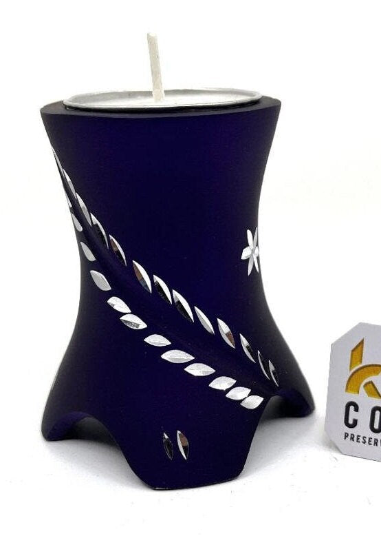 Keepsake Company's Tealight Cremation Urn in gracious Aubergine   color and sparkling engraving design